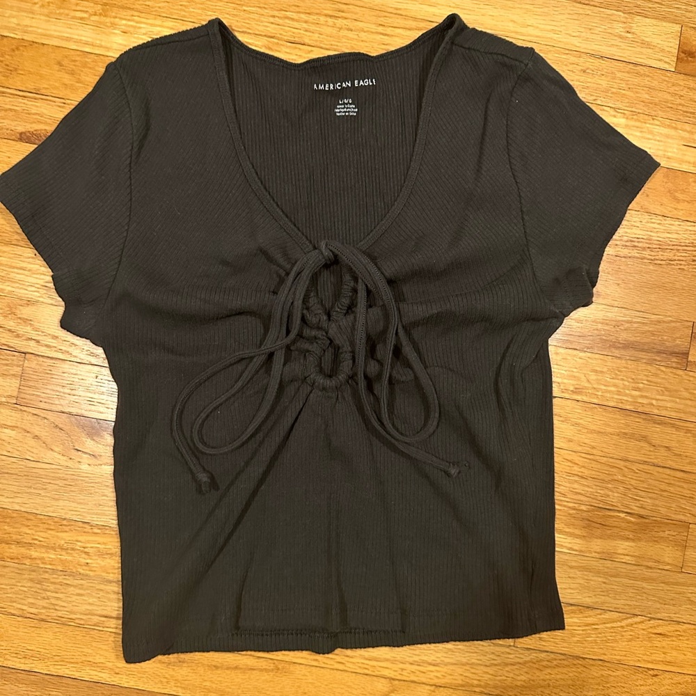American Eagle Outfitters Charcoal Tie-Front Tee